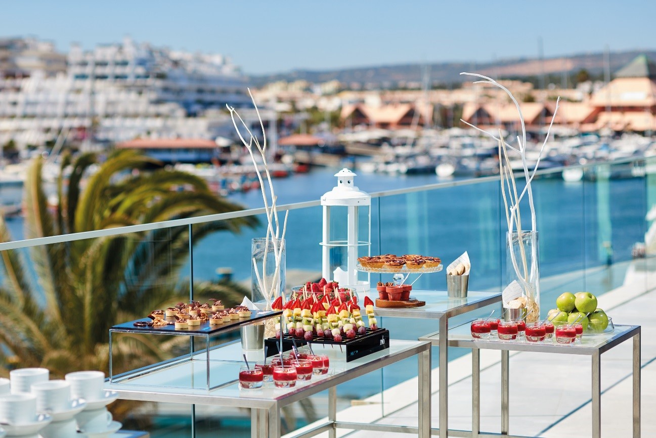 catering on the balcony of the Centro de Congressos do Algarve overlooking the Marina of Vilamoura, Algarve